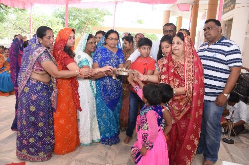 TRIDIVASHIYA MOTSAV NI DAMDUM PURVAK PUNAHUTI