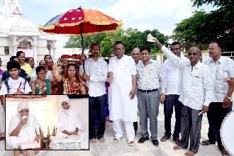 NAVNEET NAGAR MADHAY KALPSUTRA NI POTHI NO VARGODO NIKDYO.