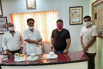  SHREE KVO JIAN MAHAJAN BHUJ DAVRABHUJ SHERNA CORONAGRUST PARIVARO MATE VINA MULYE TIFFIAN SEVA SARU